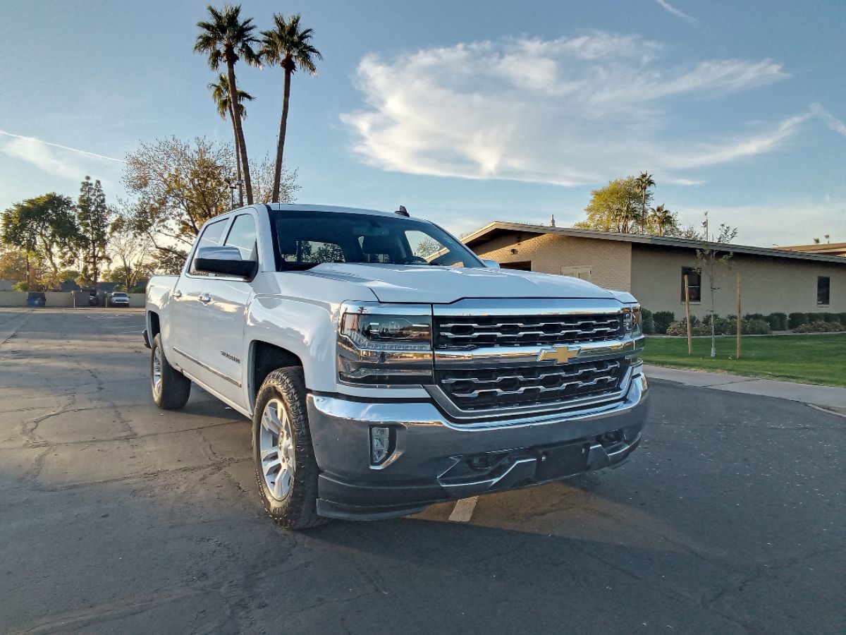 2018 Chevrolet Silverado 1500 LTZ Clean Carfax Leather LTZ plus Package! Got 3!