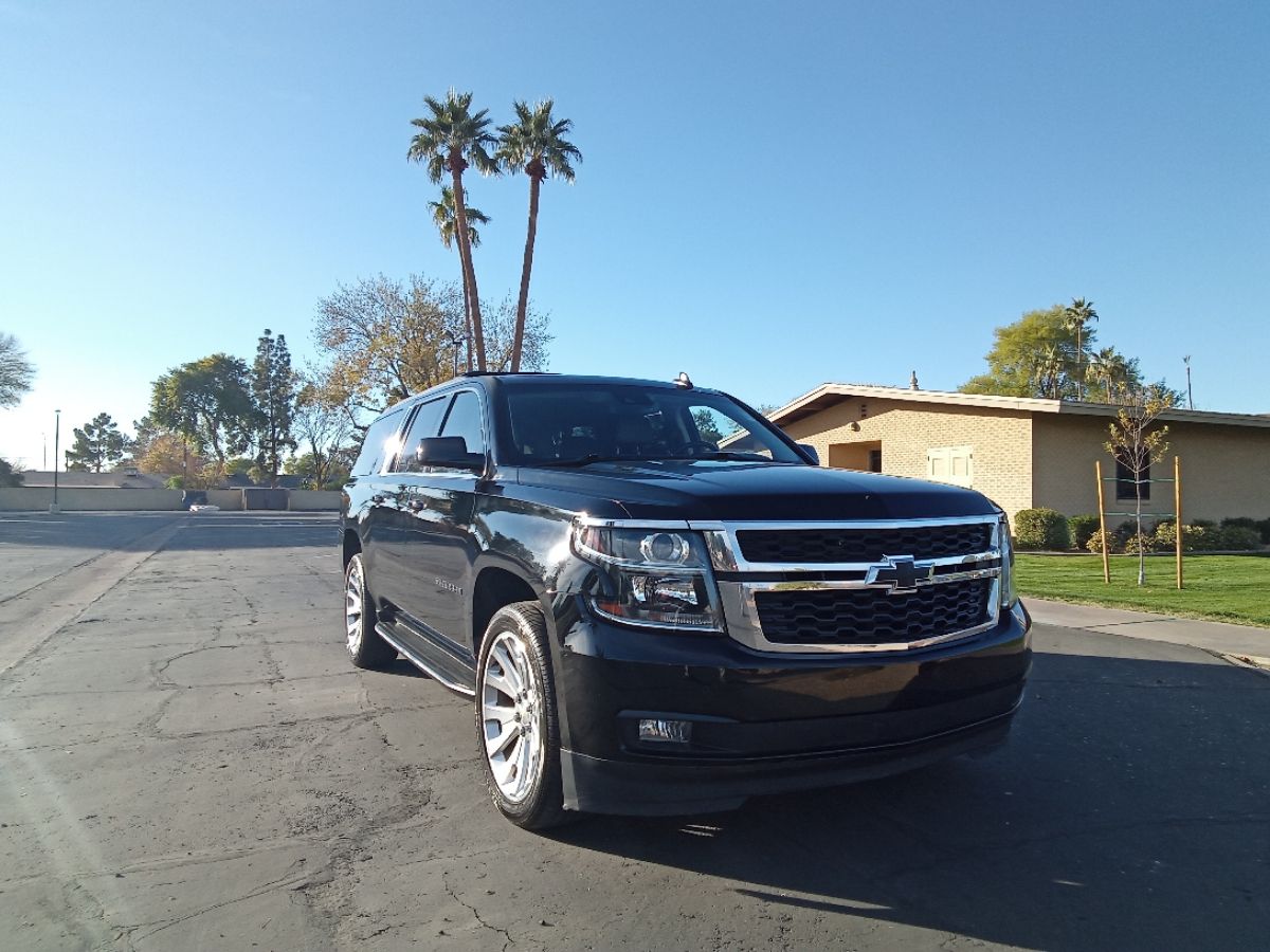 2018 Chevrolet Suburban LT Clean Carfax Bluetooth Backup  Lane Keep Got 2!