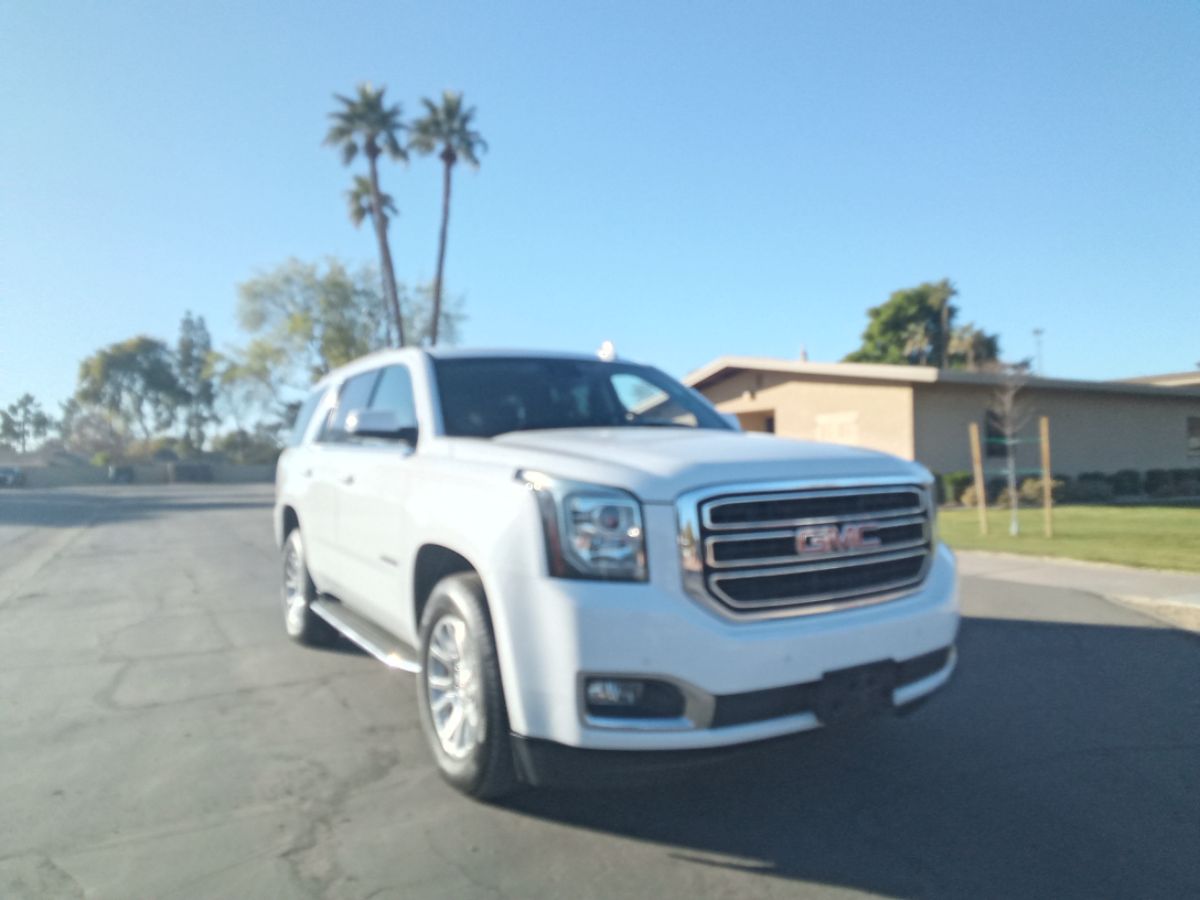 2017 GMC Yukon SLT Clean Carfax Leather 3rd Row Bluetooth Backup!