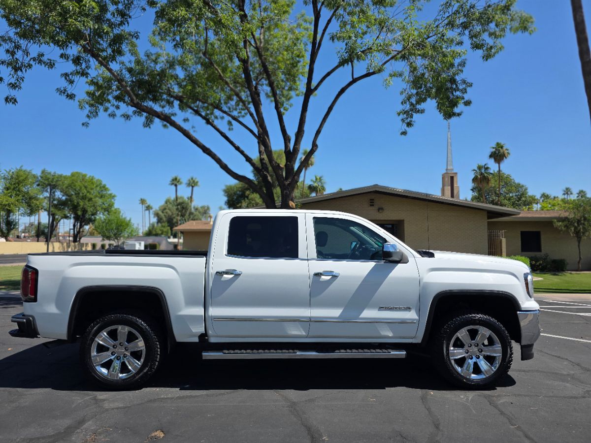 2018 Gmc Sierra 1500 SLT photo 2