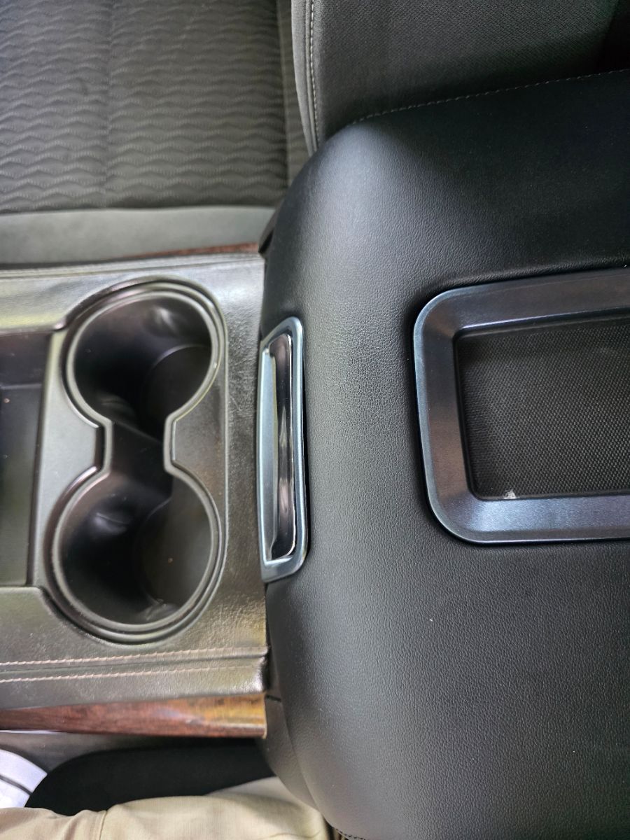 2015 GMC Yukon SLE - Photo 21