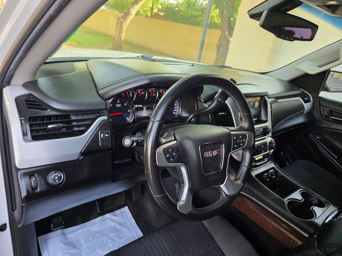 2015 GMC Yukon SLE - Photo 26