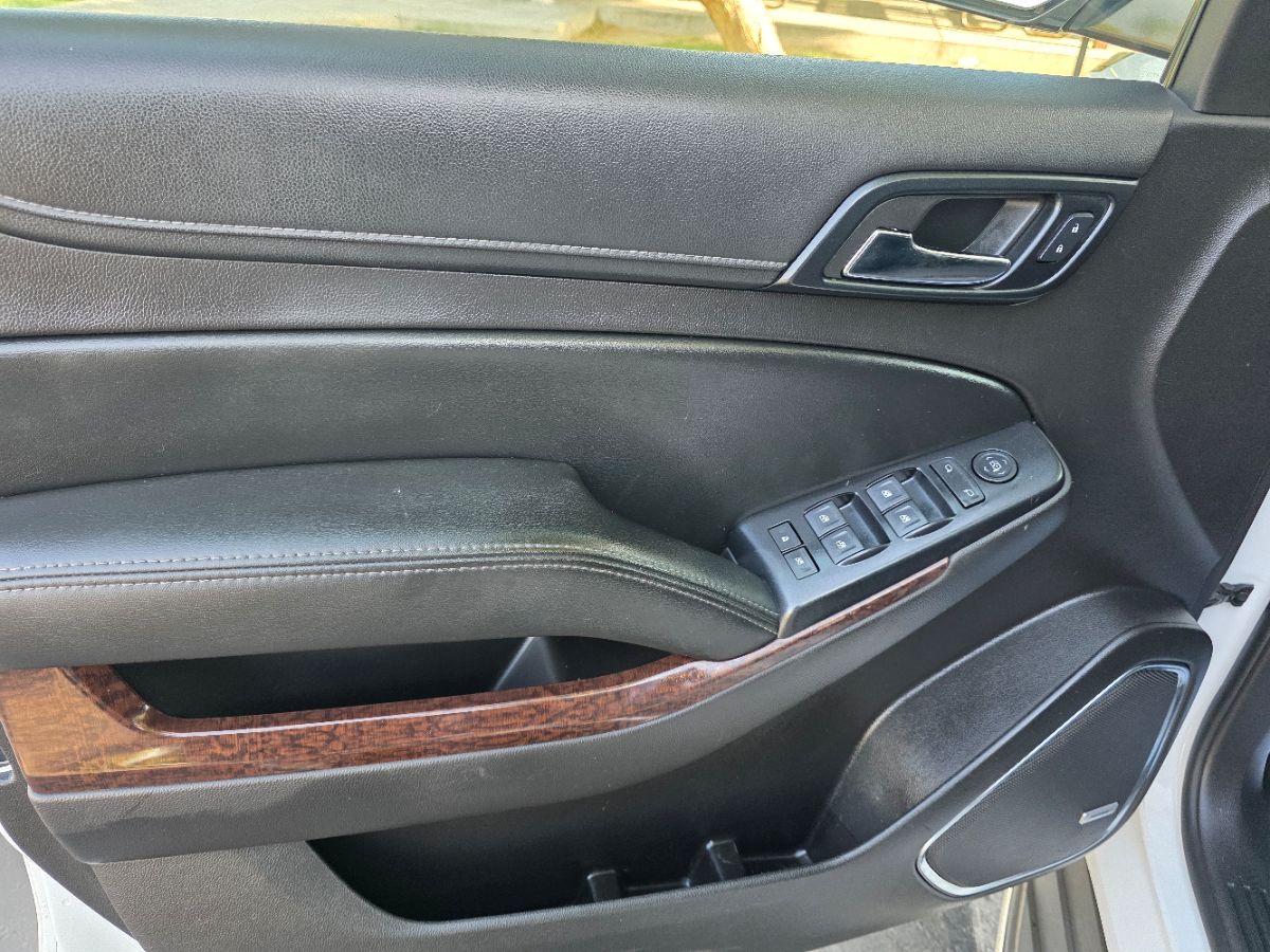 2015 GMC Yukon SLE - Photo 28