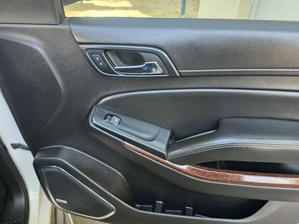 2015 GMC Yukon SLE - Photo 38