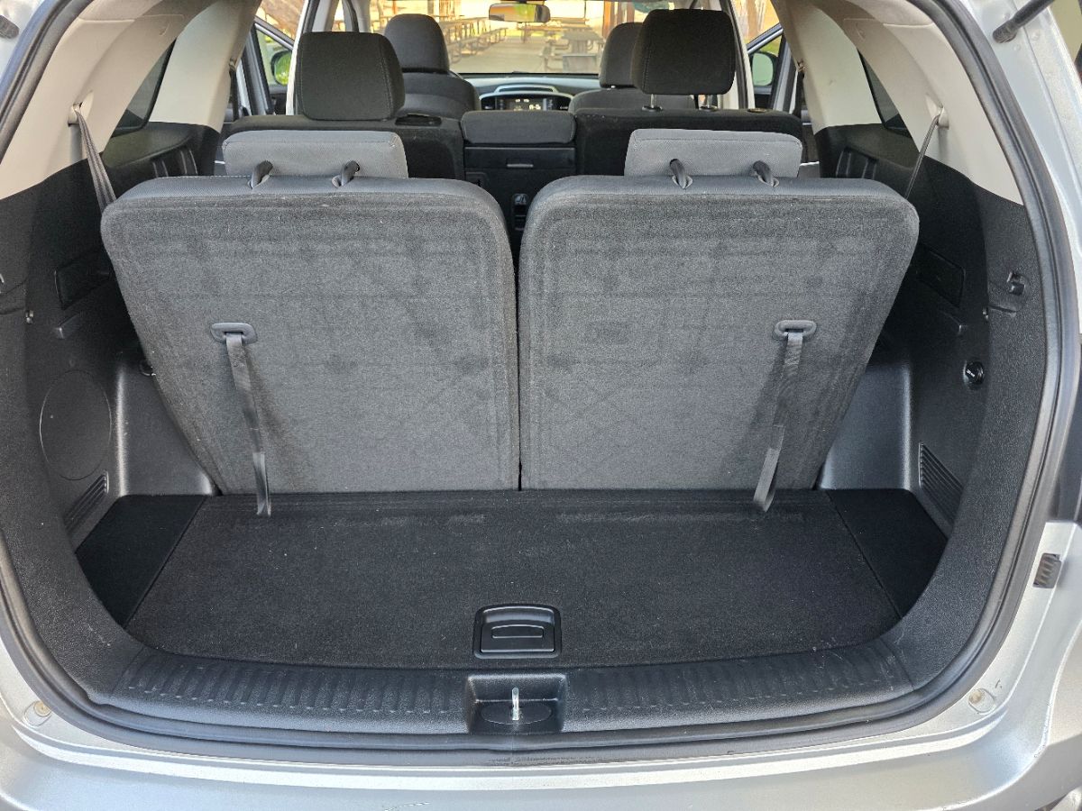 2020 Kia Sorento S V6 photo 16