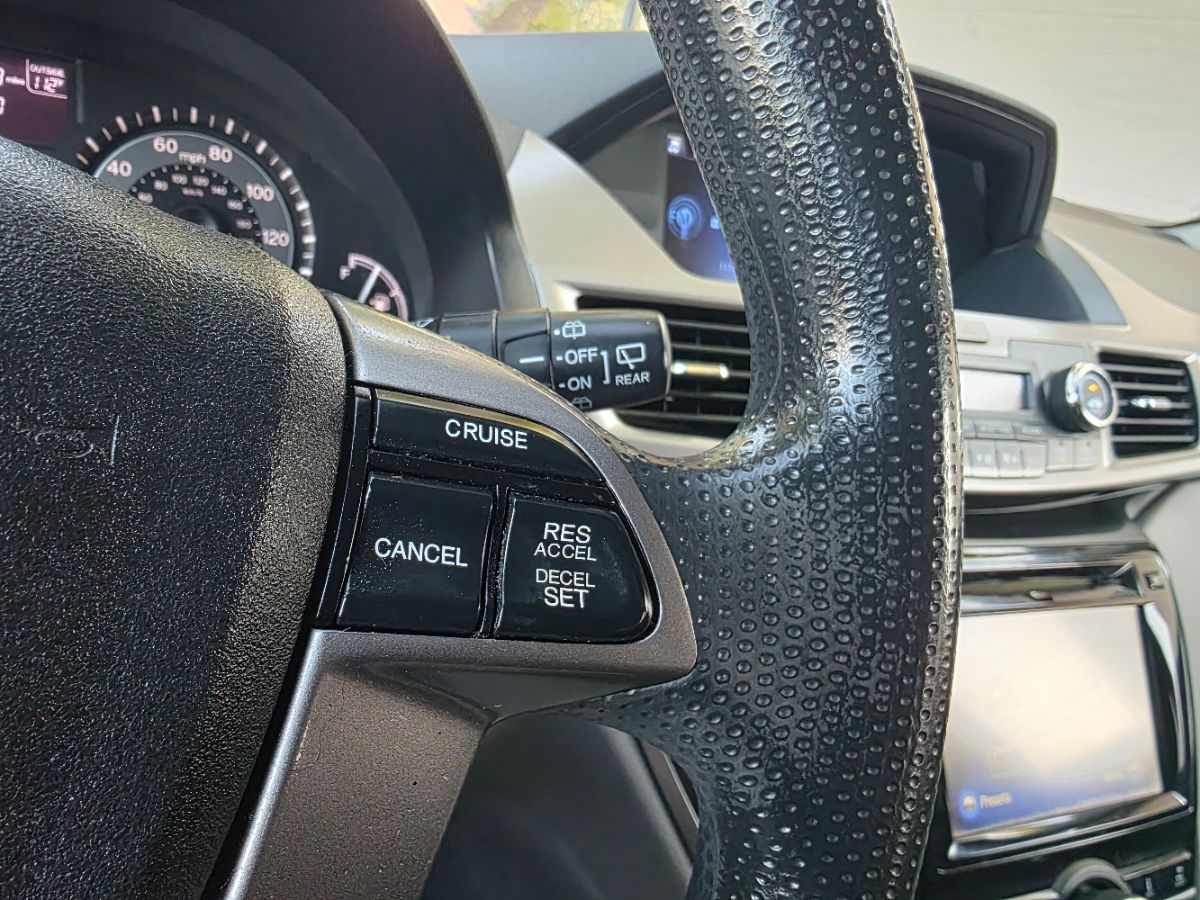 2015 Honda Odyssey EX photo 8