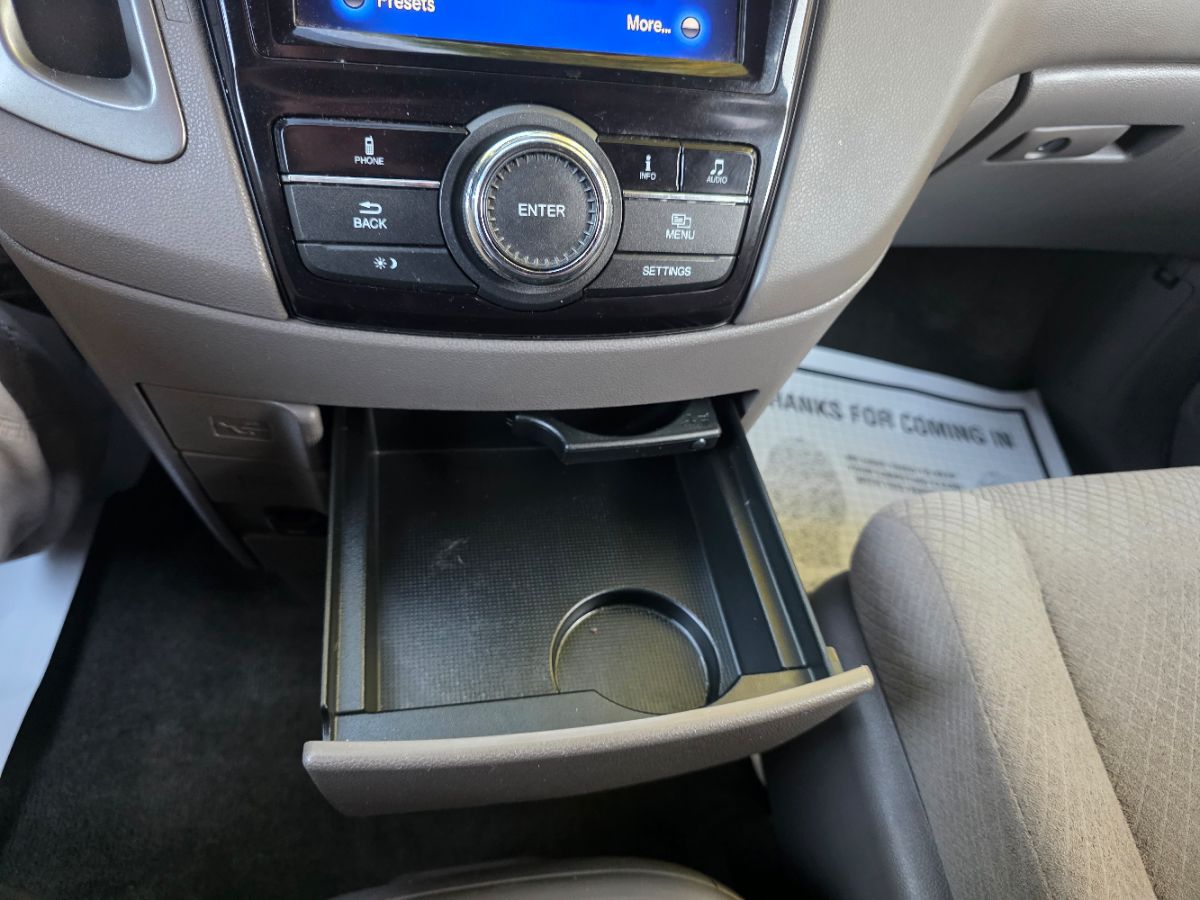 2015 Honda Odyssey EX photo 11