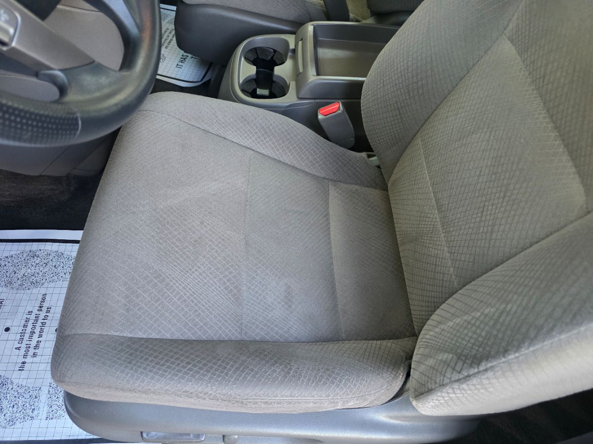 2015 Honda Odyssey EX photo 20