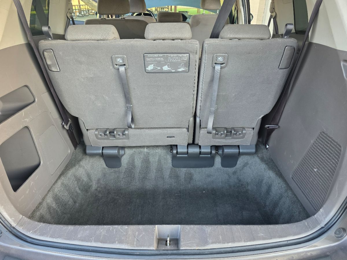 2015 Honda Odyssey EX photo 36