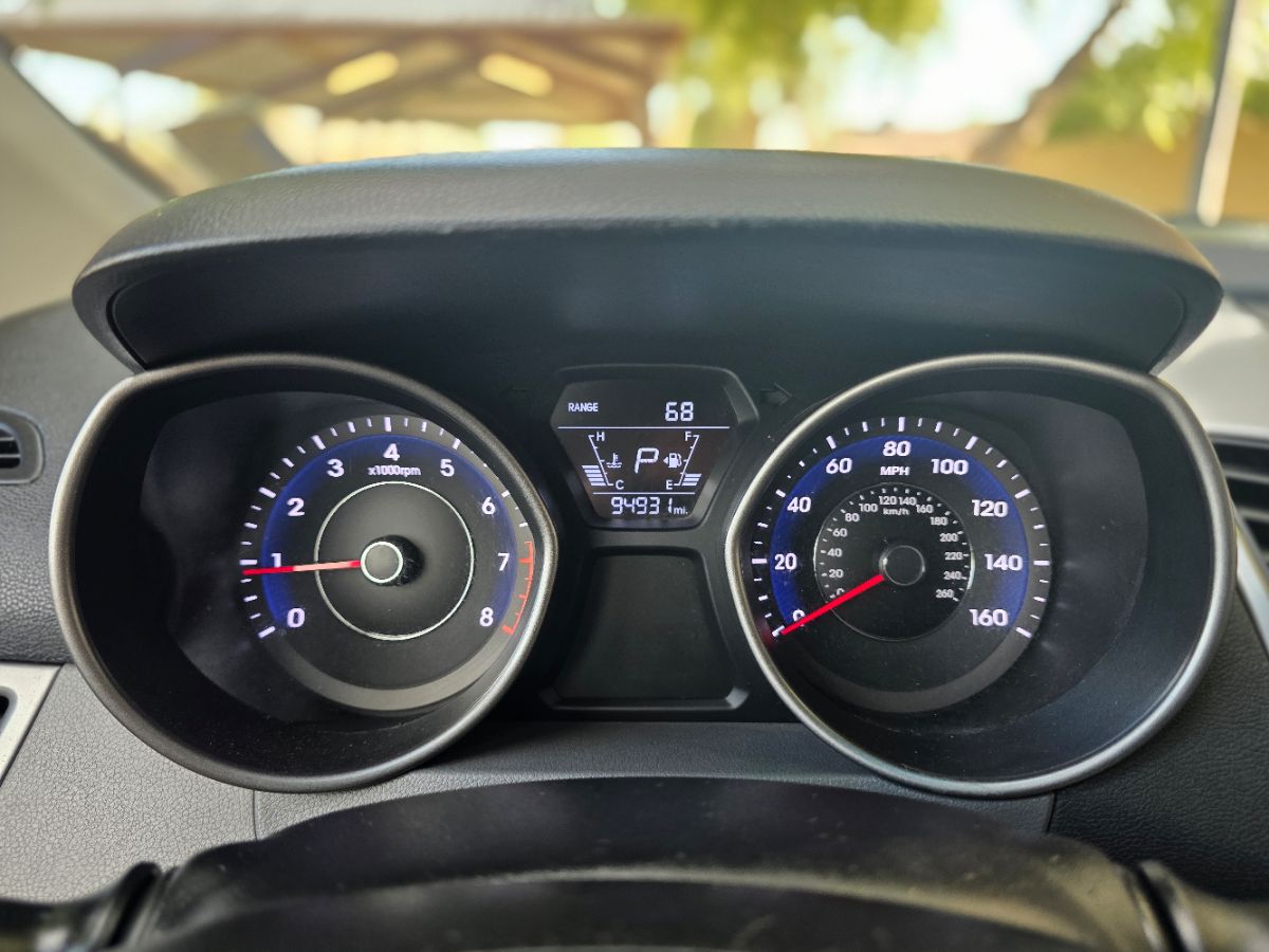 2016 Hyundai Elantra SE photo 25