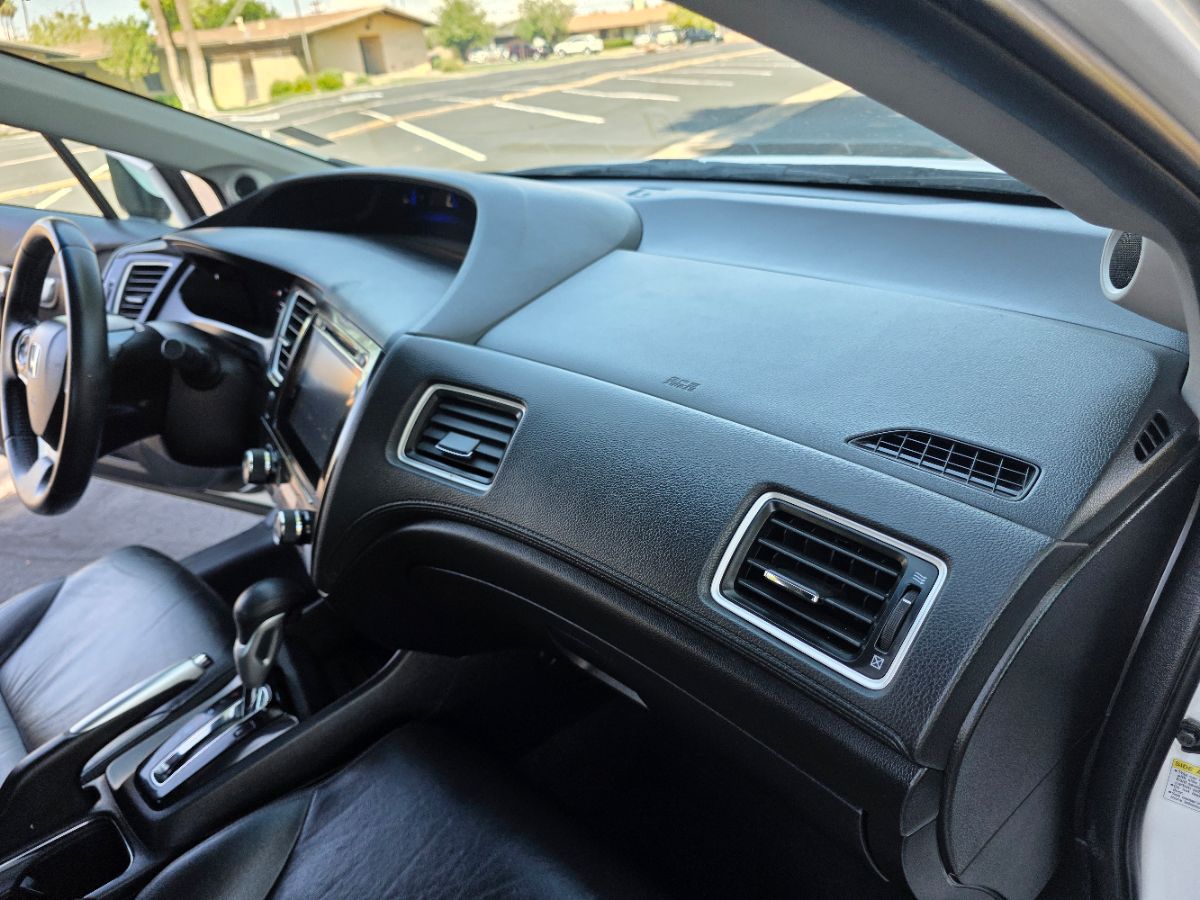 2015 Honda Civic EX-L photo 25