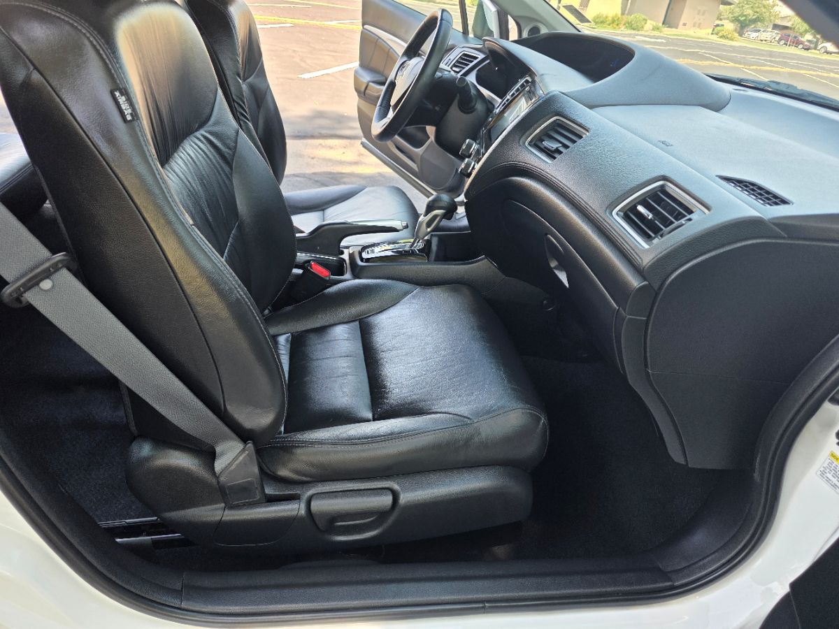 2015 Honda Civic EX-L photo 27