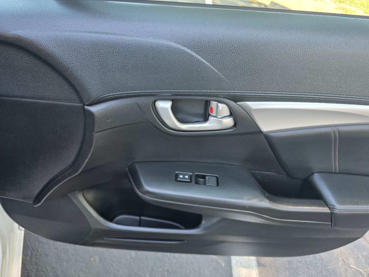 2015 Honda Civic EX-L photo 42