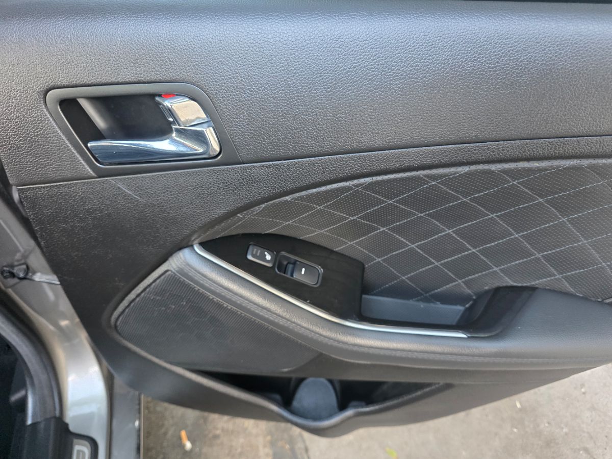 2014 Kia Optima Turbo photo 35