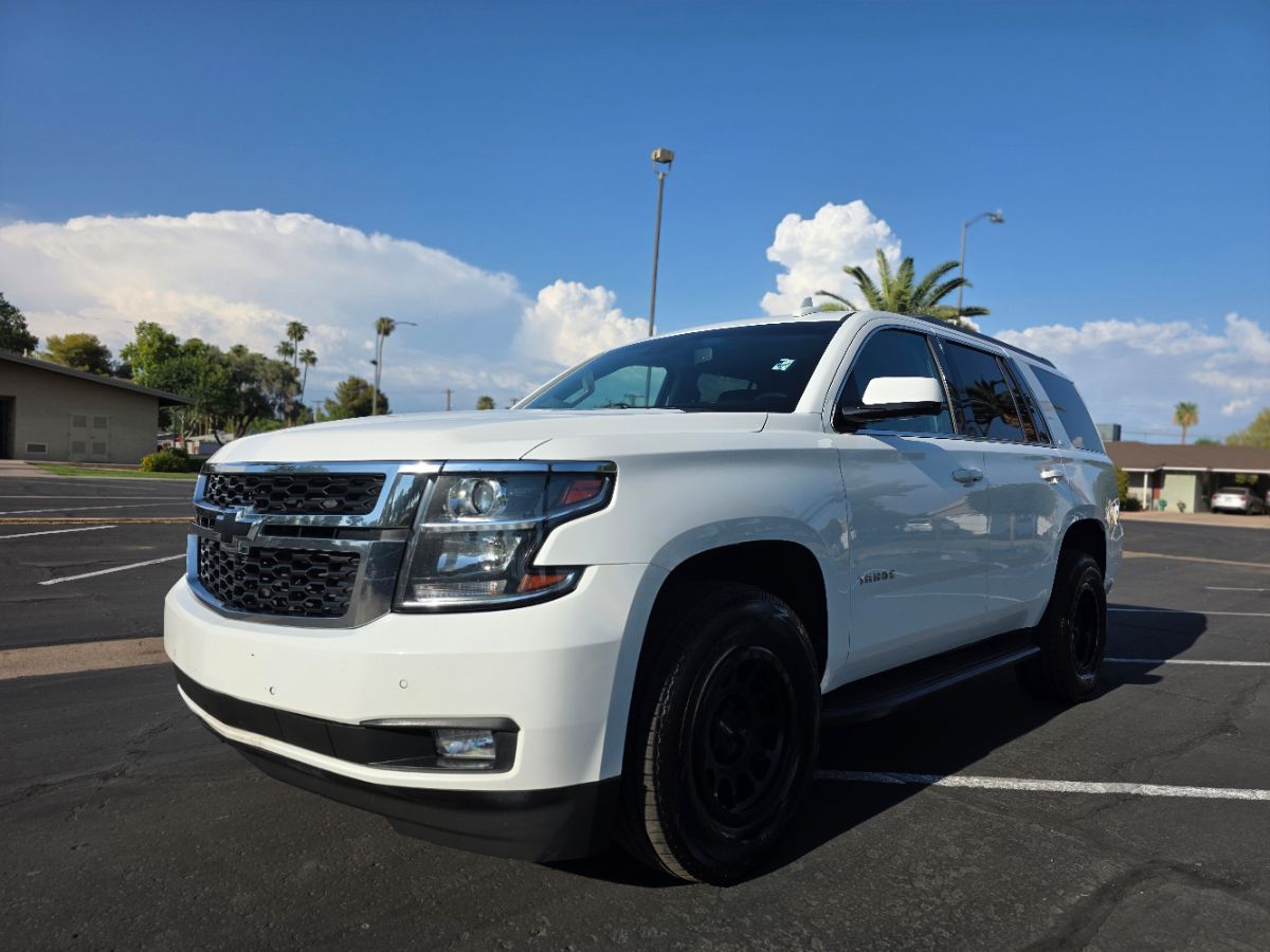 2018 Chevrolet Tahoe LT photo 4