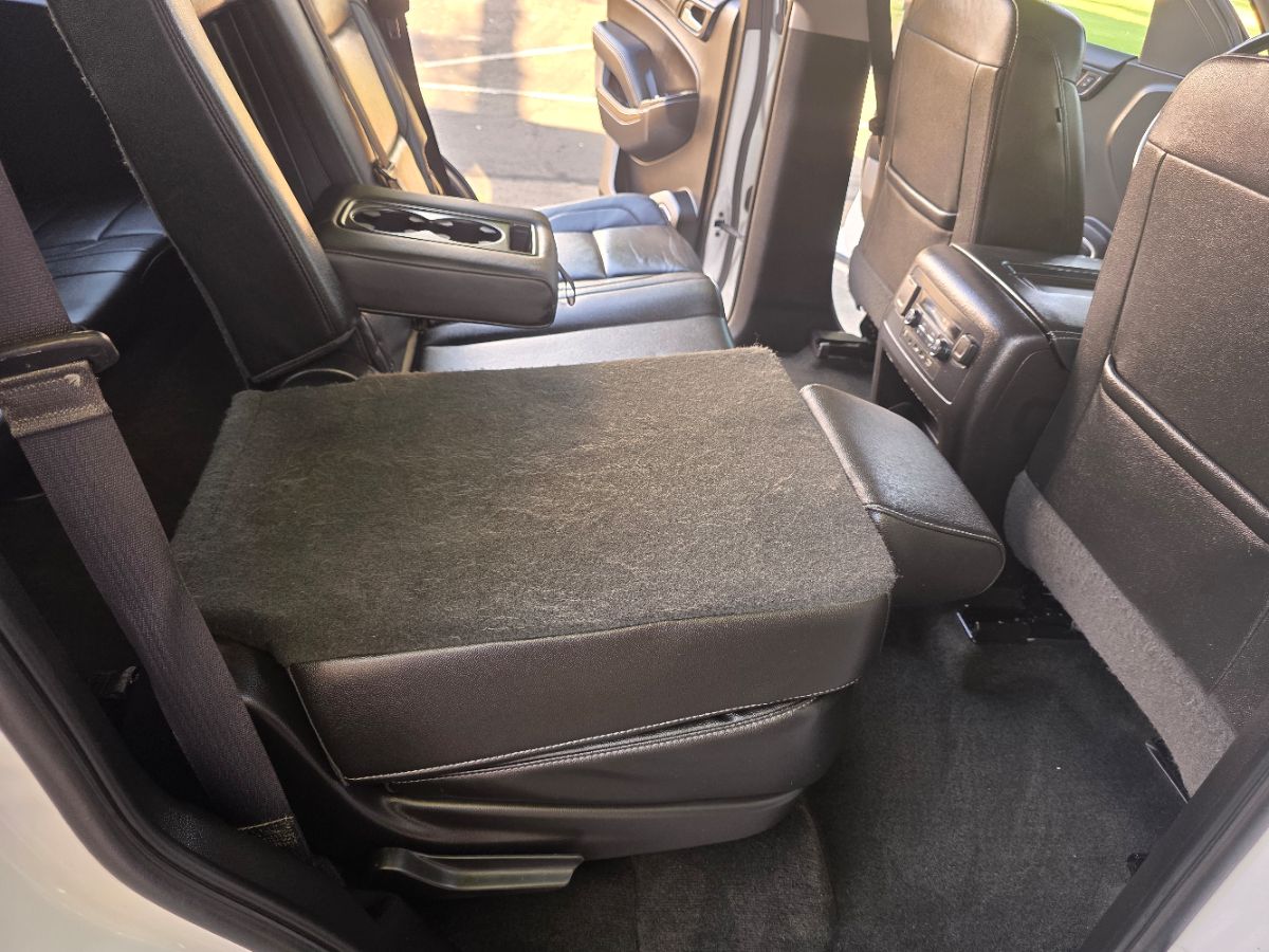 2018 Chevrolet Tahoe LT photo 30
