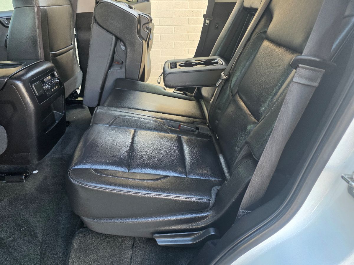 2018 Chevrolet Tahoe LT photo 38
