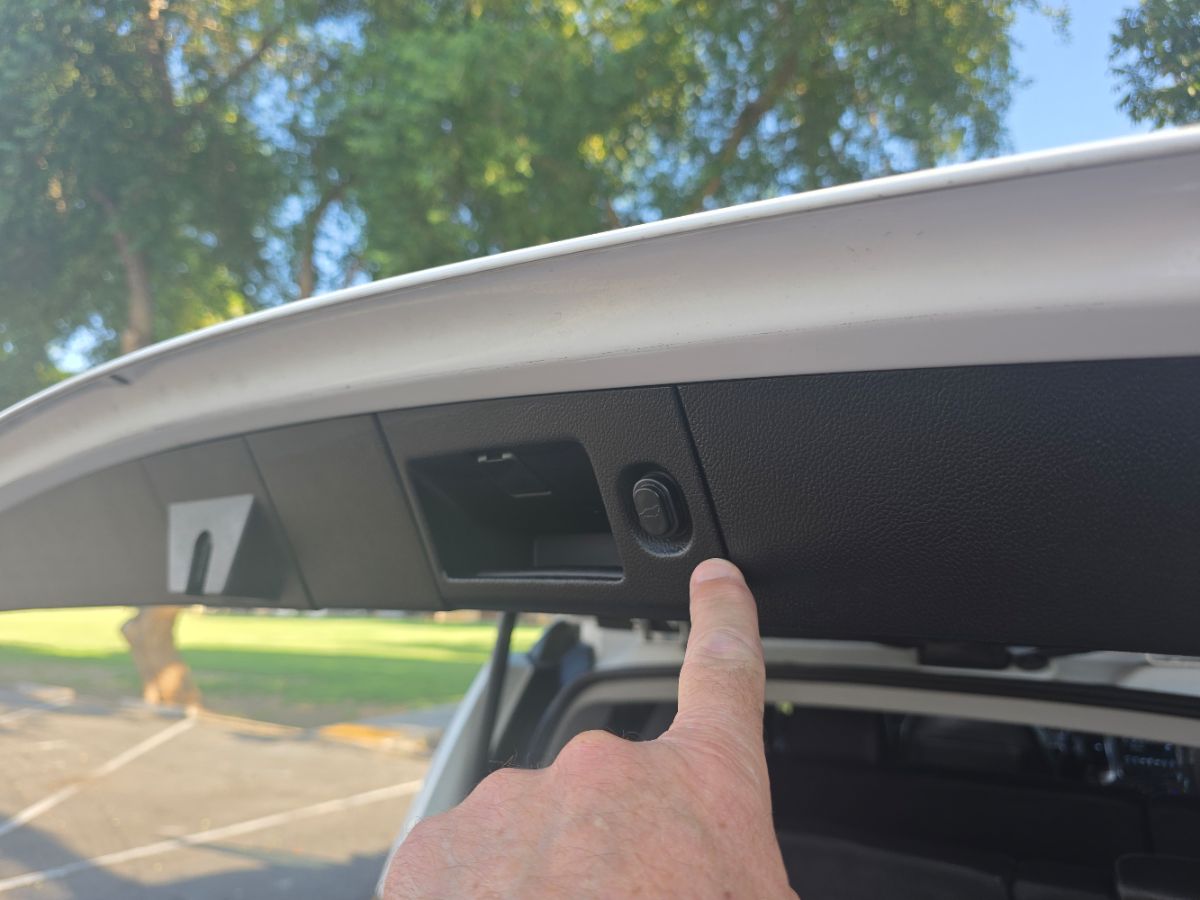 2018 Chevrolet Tahoe LT photo 44