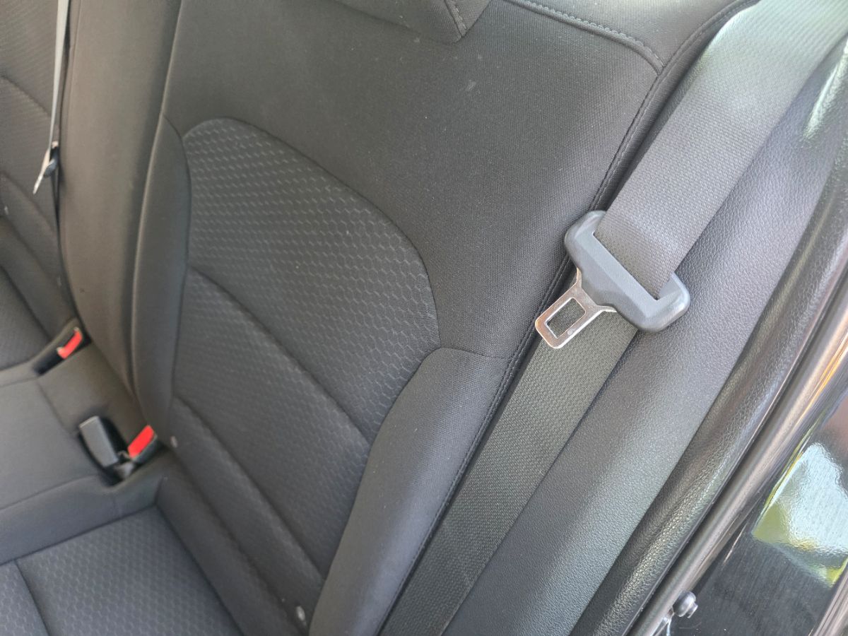 2020 Hyundai Elantra SE photo 6