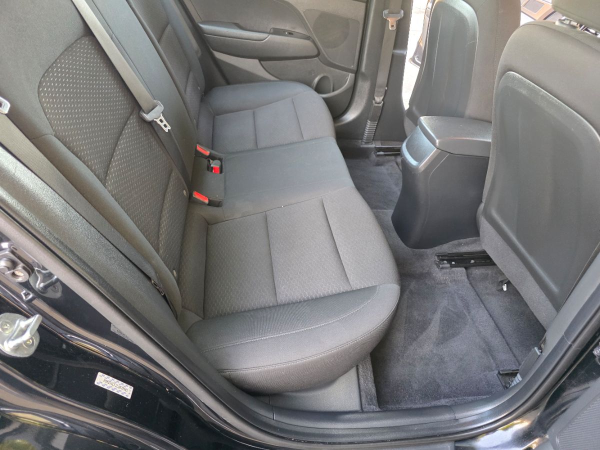 2020 Hyundai Elantra SE photo 8
