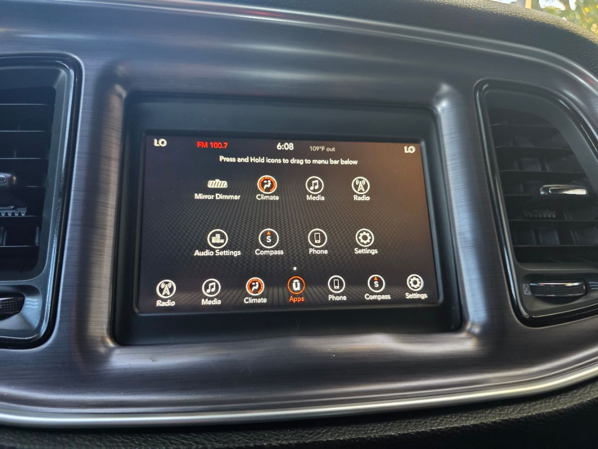 2018 Dodge Challenger SXT photo 32