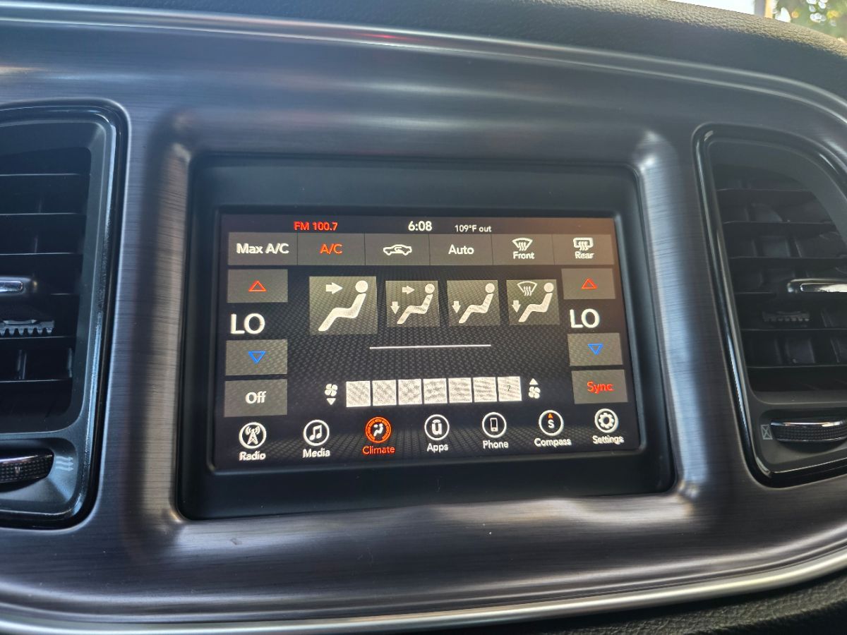 2018 Dodge Challenger SXT photo 33