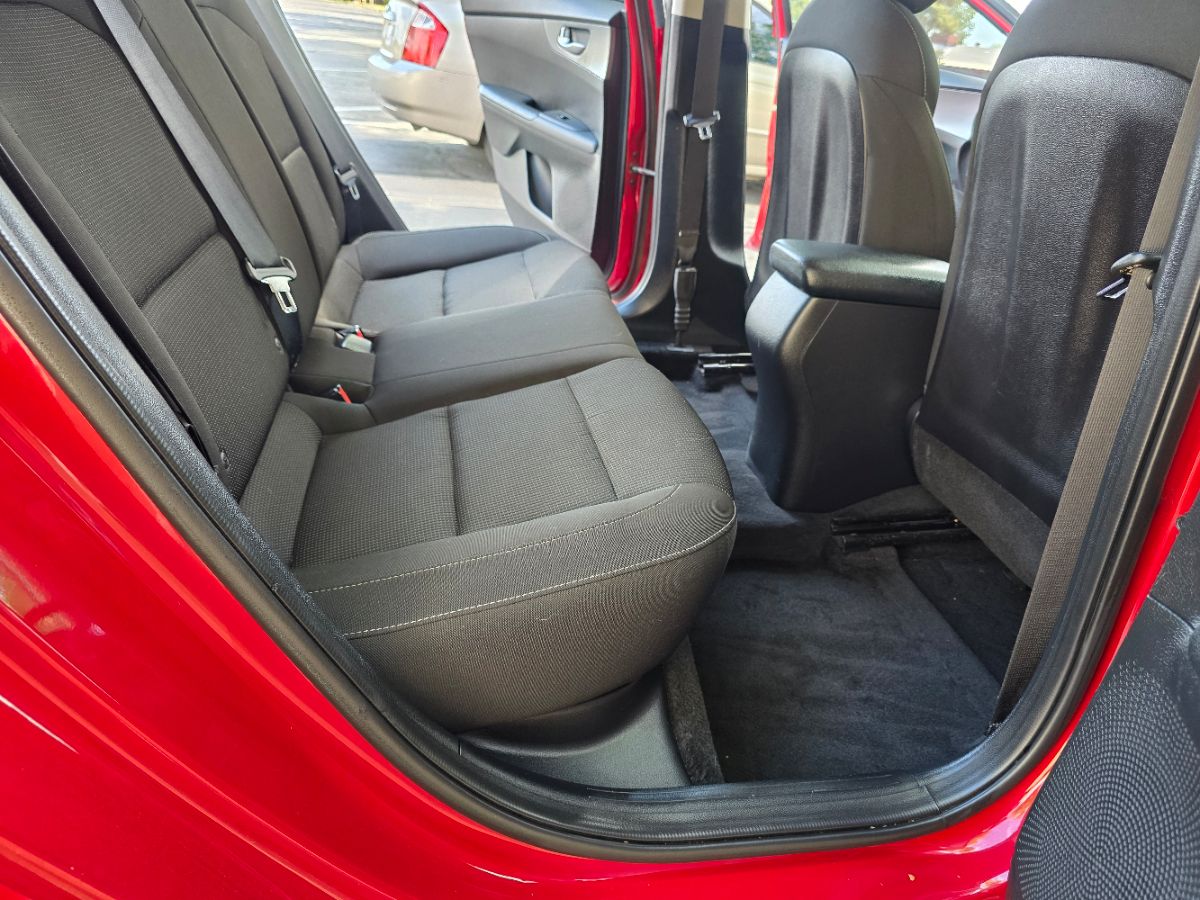 2021 Kia Forte LXS photo 23