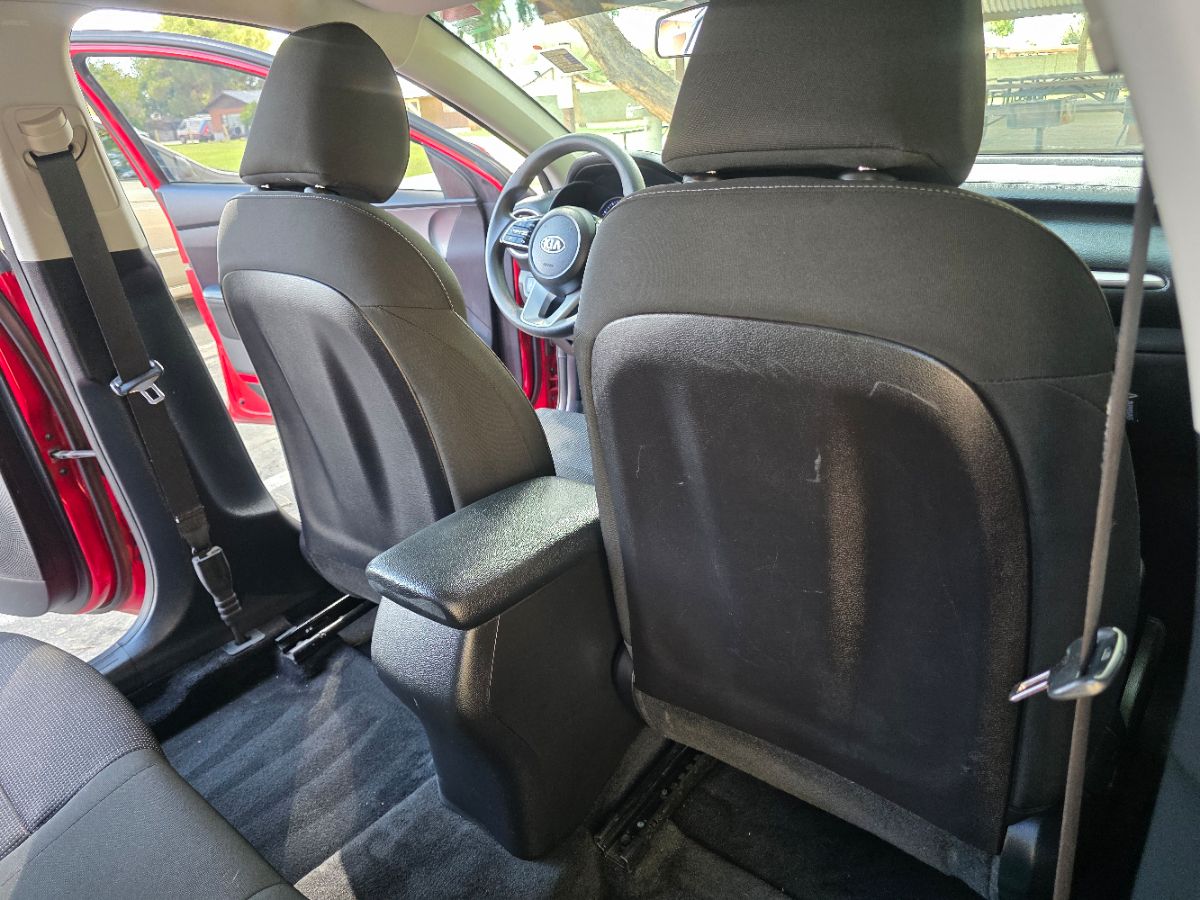 2021 Kia Forte LXS photo 24