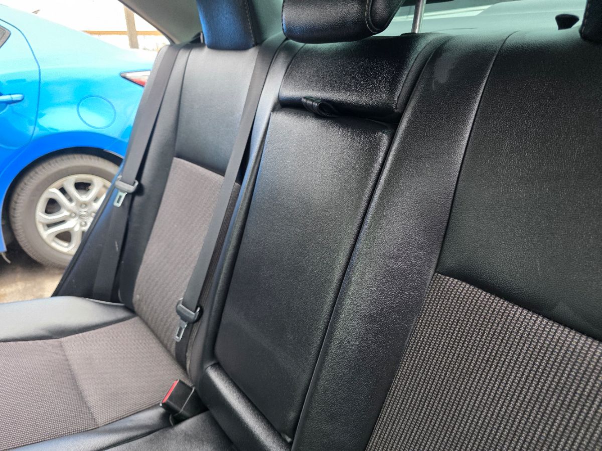 2016 Toyota Corolla Plus photo 30