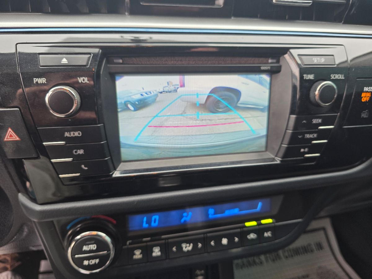 2016 Toyota Corolla Plus photo 45