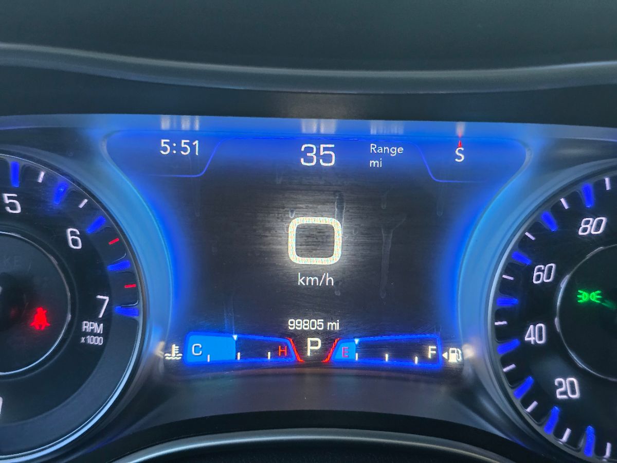 2019 Chrysler 300 Limited photo 37