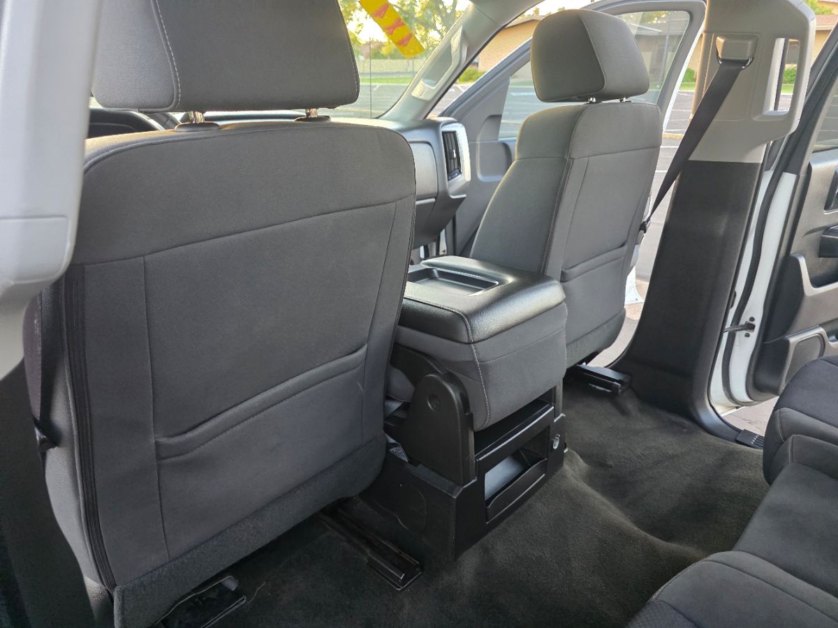 2017 Chevrolet Silverado 1500 LT photo 12