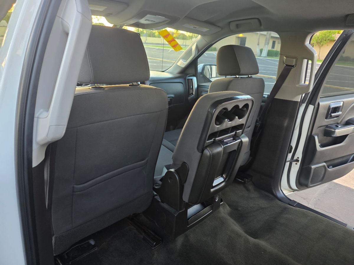 2017 Chevrolet Silverado 1500 LT photo 29