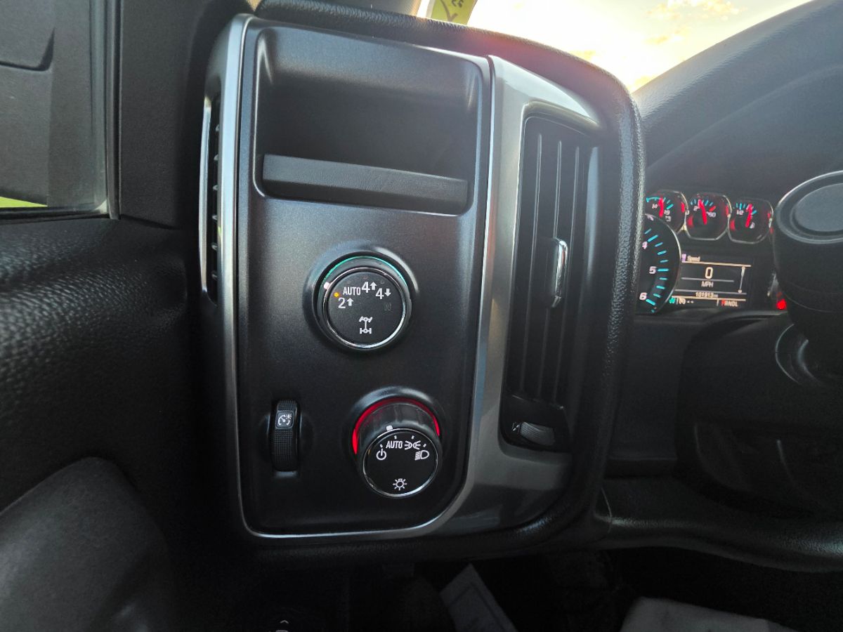 2017 Chevrolet Silverado 1500 LT photo 42