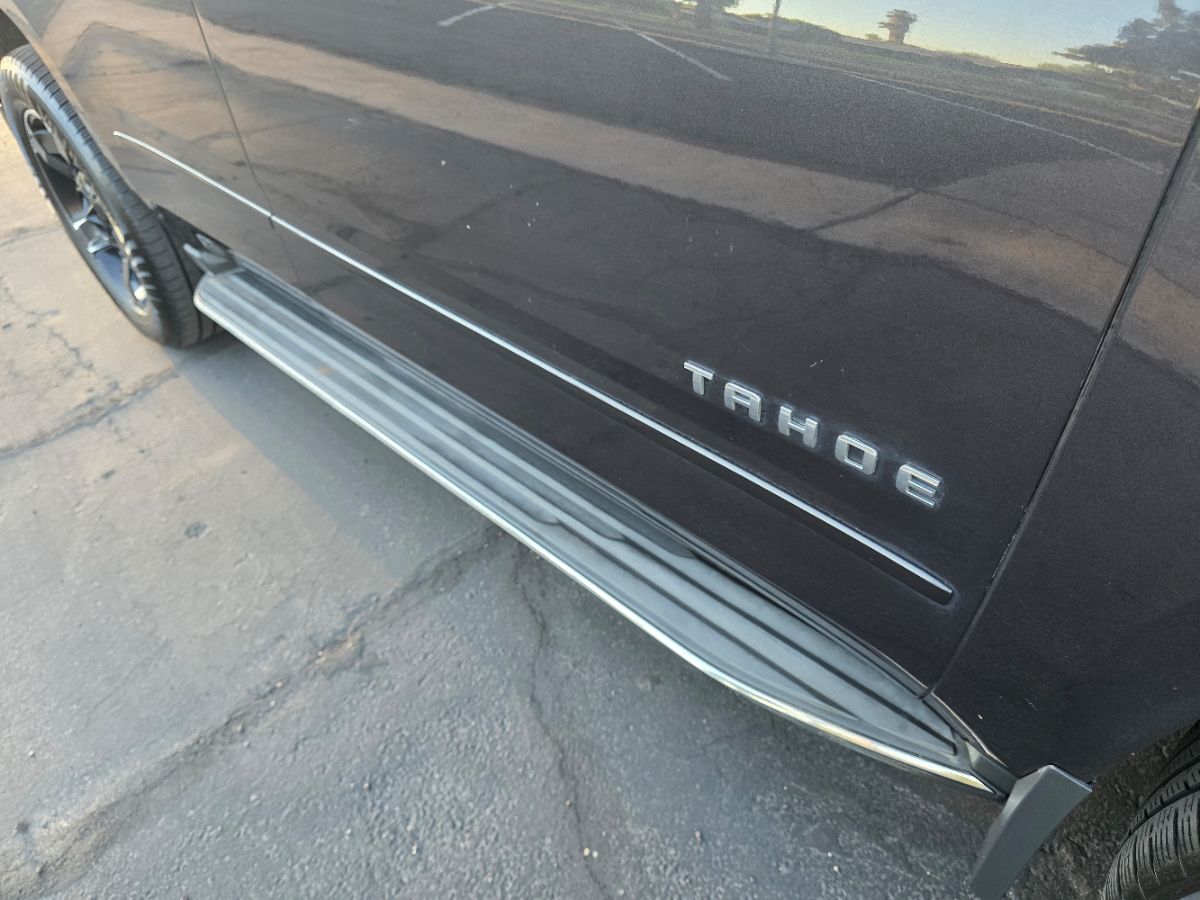 2015 Chevrolet Tahoe LTZ photo 11