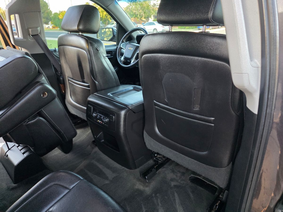 2015 Chevrolet Tahoe LTZ photo 33