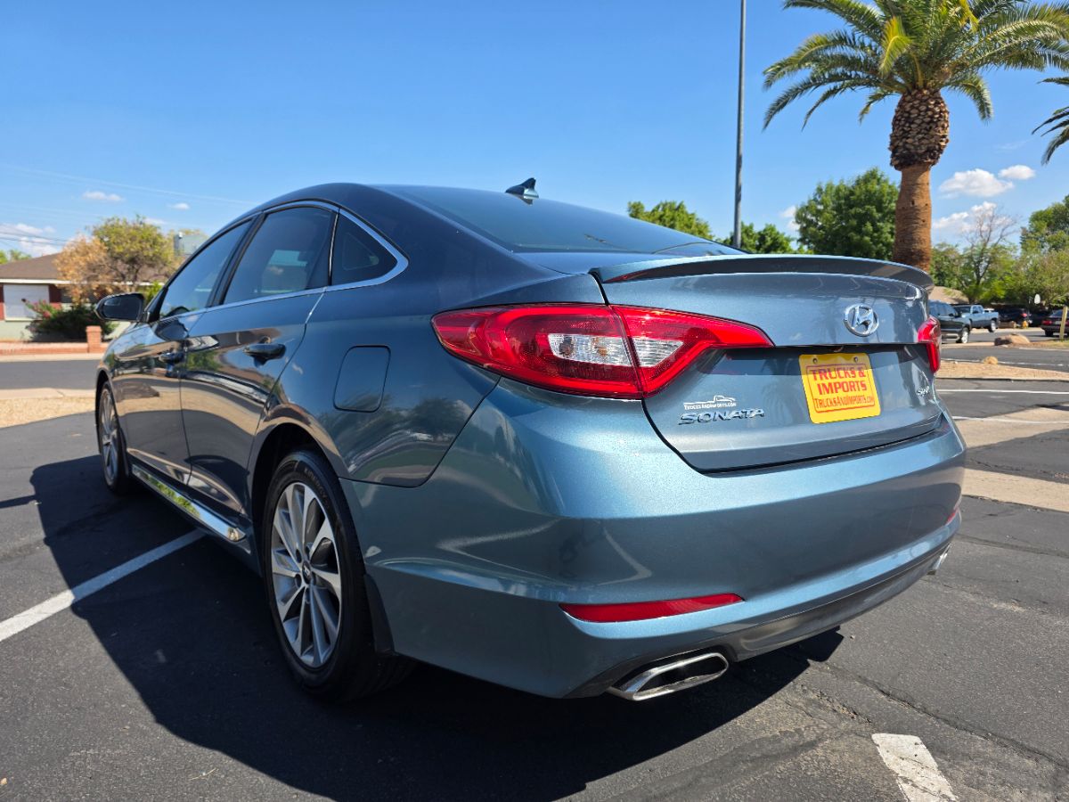 2015 Hyundai Sonata Limited Sport photo 4