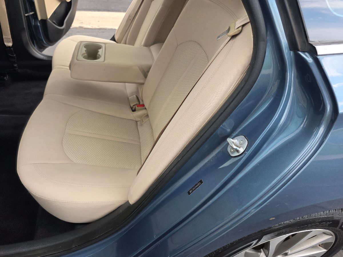 2015 Hyundai Sonata Limited Sport photo 10