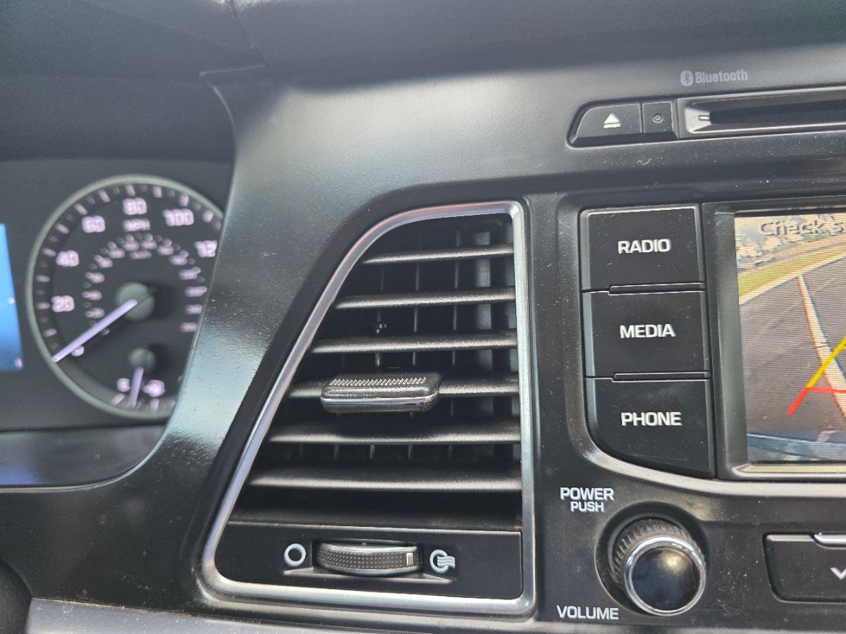 2015 Hyundai Sonata Limited Sport photo 16