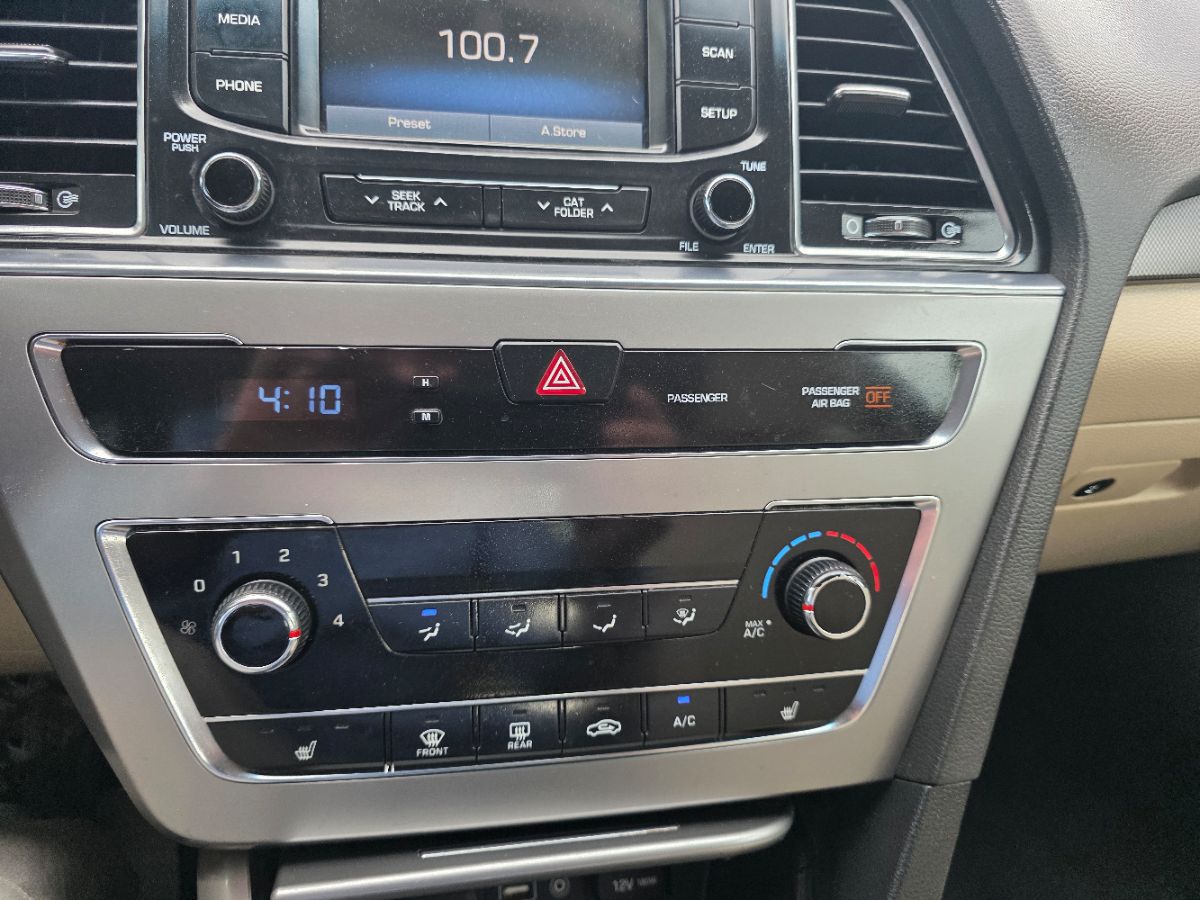 2015 Hyundai Sonata Limited Sport photo 23