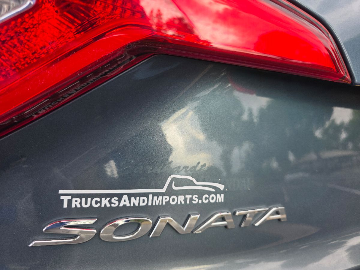 2015 Hyundai Sonata Limited Sport photo 28
