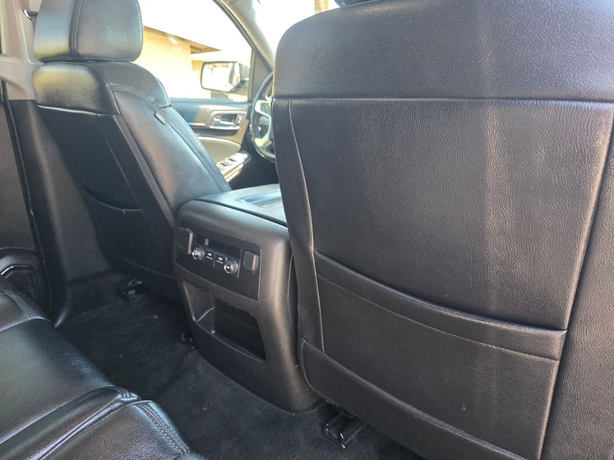 2016 Gmc Yukon SLE photo 16