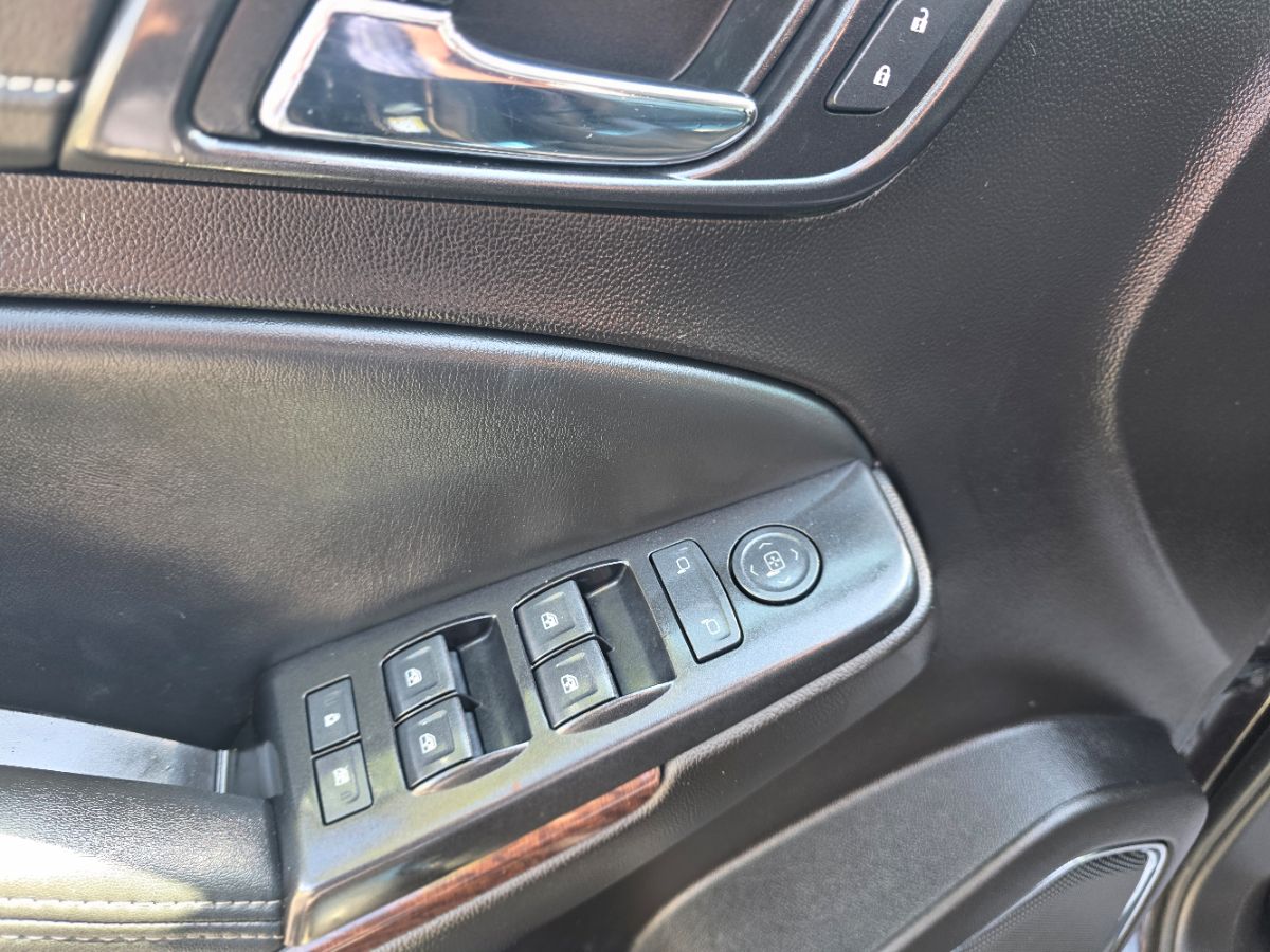 2016 Gmc Yukon SLE photo 20