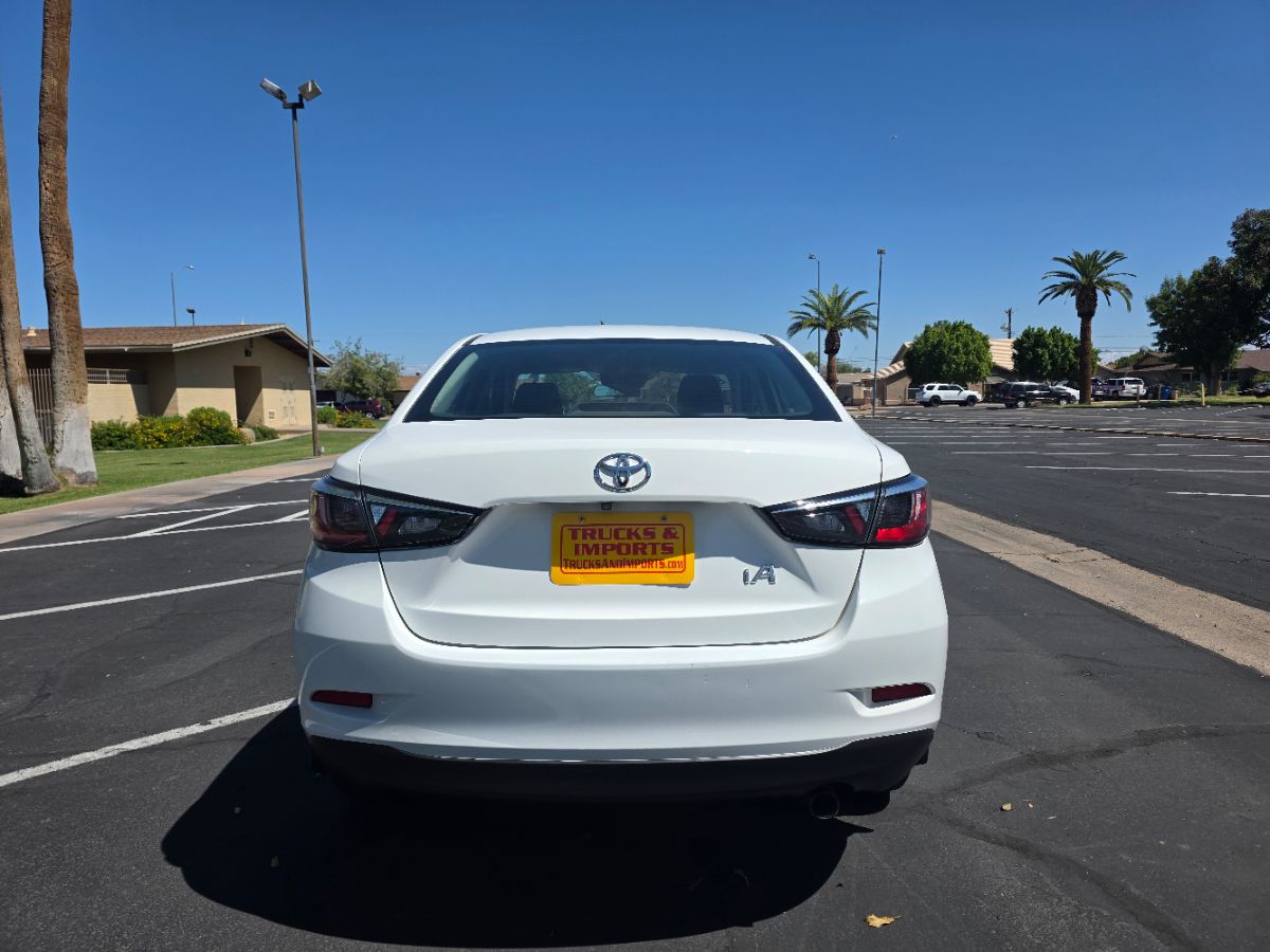 2017 Toyota Yaris iA photo 32