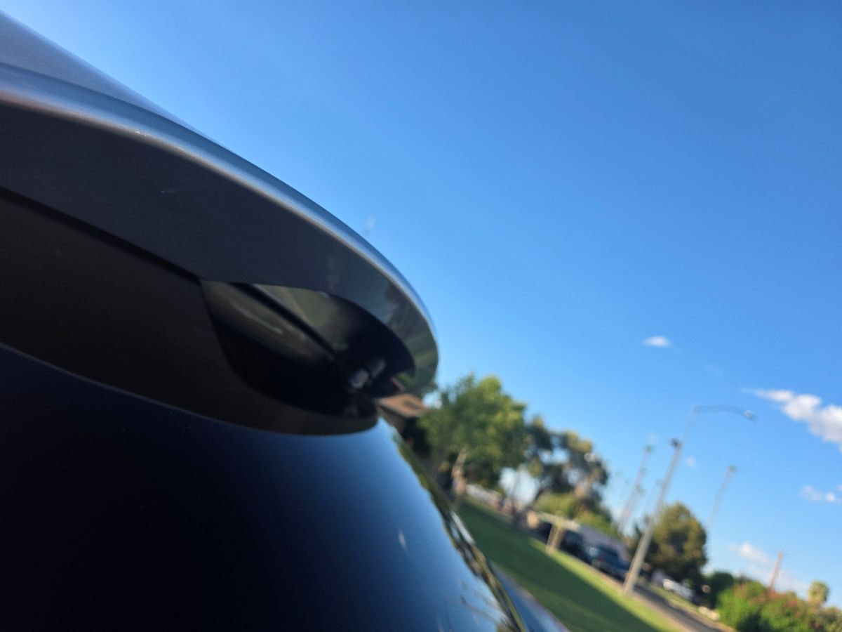 2018 Mitsubishi Eclipse Cross LE photo 12