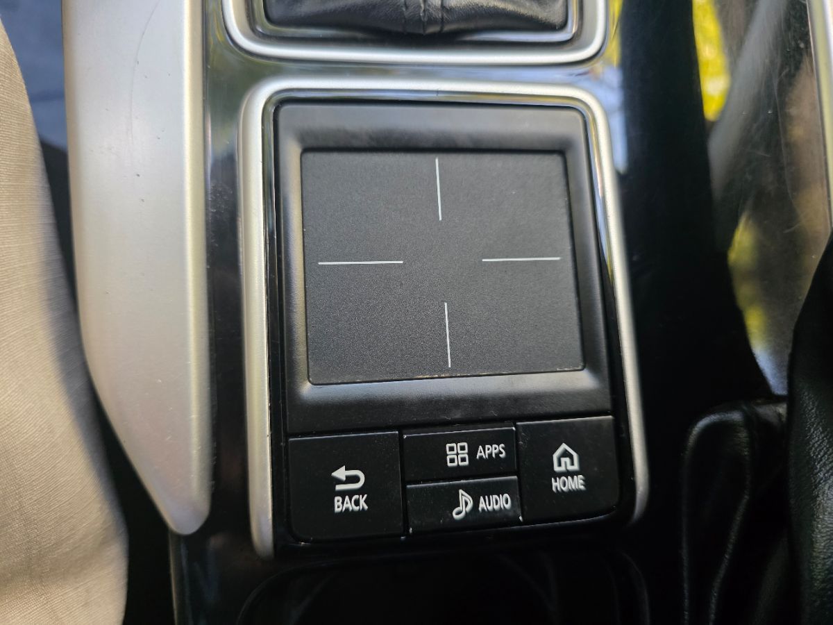 2018 Mitsubishi Eclipse Cross LE photo 20
