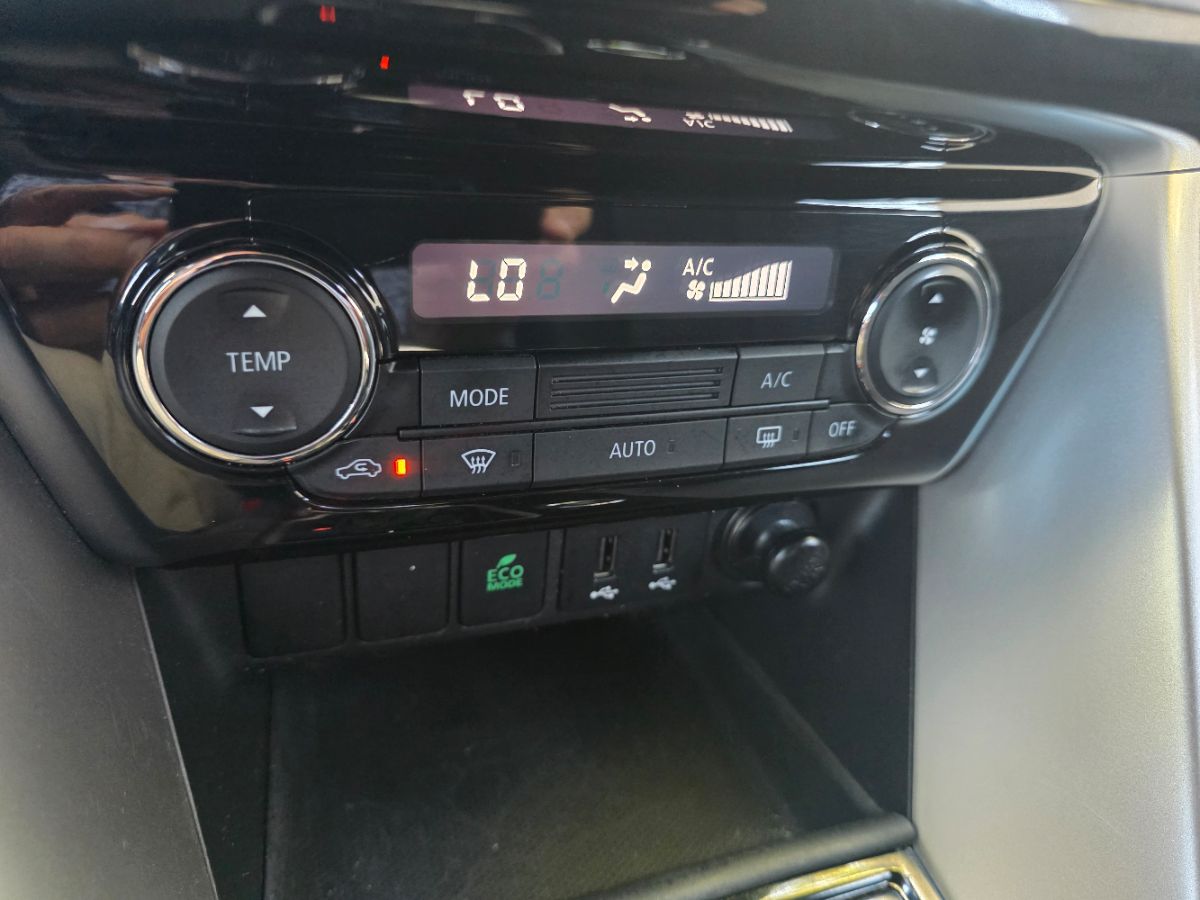 2018 Mitsubishi Eclipse Cross LE photo 49