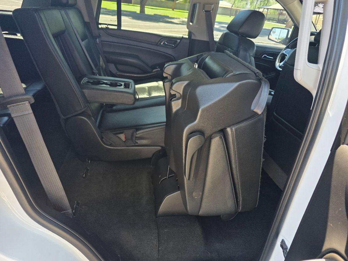 2017 Chevrolet Tahoe LT photo 10