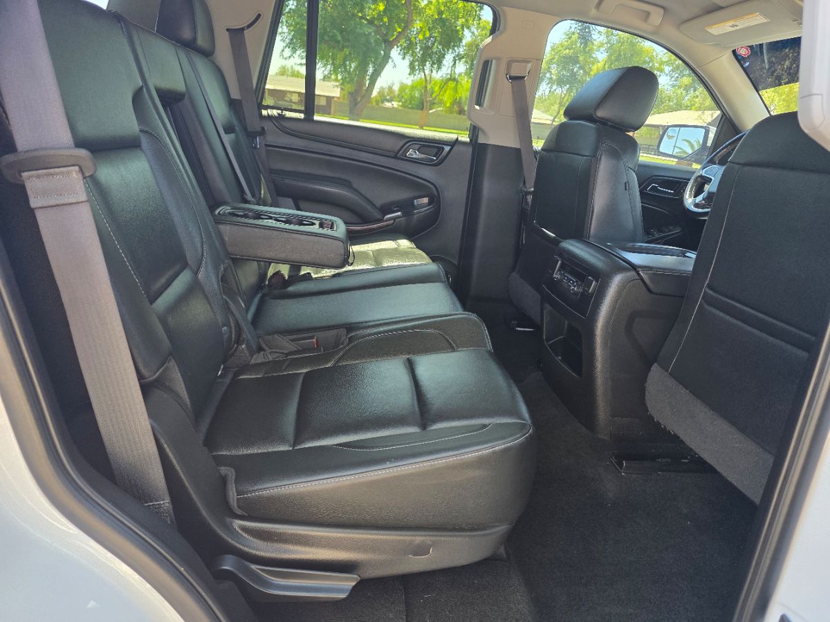 2017 Chevrolet Tahoe LT photo 11