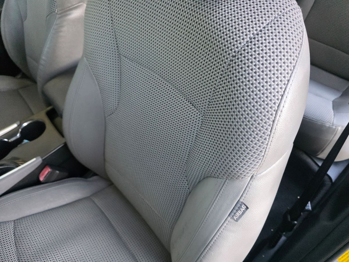 2012 Hyundai Sonata SE photo 26